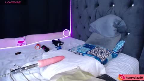 Snapshot of henry_diaz chatting on December 21, 2024, 7:35 am Henry online show from December 21, 2024, 7:35 am