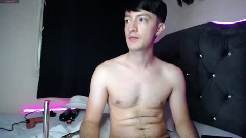 Snapshot of henry_diaz chatting on October 25, 2025, 9:17 am Henry online show from October 25, 2025, 9:17 am