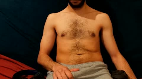 HenryAxe online show from February 4, 2025, 10:45 pm