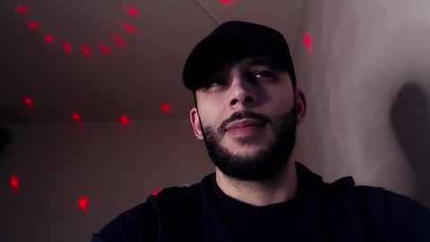 HenryAxe online show from November 25, 2025, 9:48 pm