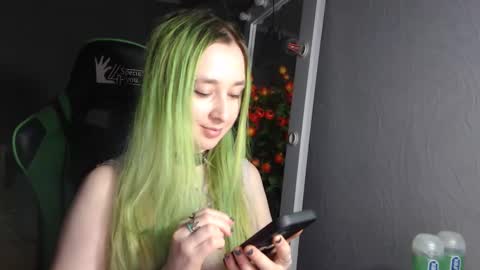 Hentaishiing online show from December 14, 2024, 3:04 pm