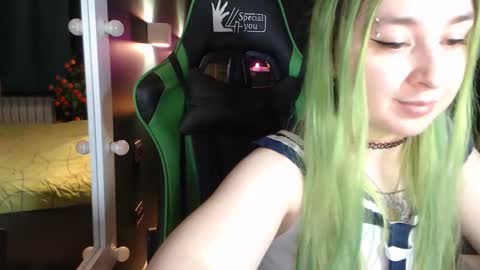 Hentaishiing online show from February 3, 2025, 7:00 pm