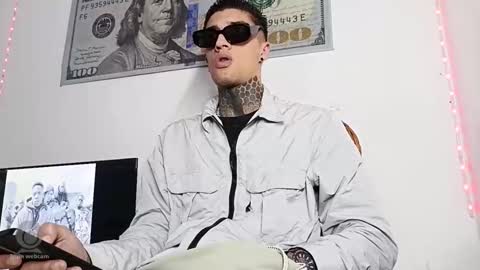 Henzeld online show from March 25, 2026, 6:19 am