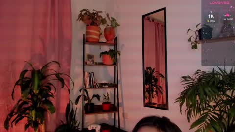 Snapshot of hera_069 chatting on February 24, 2025, 11:21 am Hello I am Valentina independent Colombian model I love sensuality and pleasure welcome online show from February 24, 2025, 11:21 am