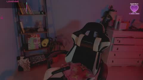 Snapshot of hera_069 chatting on March 31, 2026, 2:28 pm Hello I am Valentina independent Colombian model I love sensuality and pleasure welcome online show from March 31, 2026, 2:28 pm