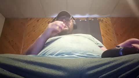 Hereforbootyyyy online show from April 18, 2026, 10:52 am