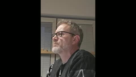 hering76 online show from December 23, 2025, 7:28 am