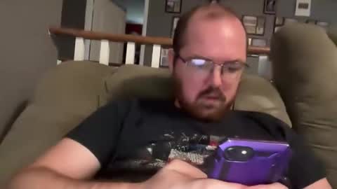 herkimer95 online show from October 20, 2025, 1:11 pm