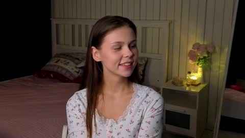 Nicole online show from March 29, 2026, 6:30 pm