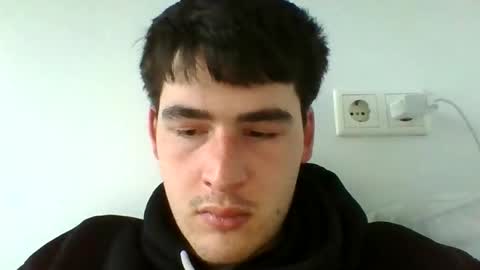 Snapshot of hernuskriel chatting on April 13, 2026, 5:40 pm hernuskriel online show from April 13, 2026, 5:40 pm