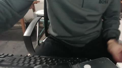 hero0111 online show from December 14, 2024, 5:58 pm