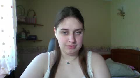 Snapshot of hess_luna_ chatting on May 20, 2026, 9:04 am hess_luna_ online show from May 20, 2026, 9:04 am