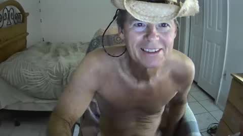 hewes1 online show from February 24, 2025, 9:32 am