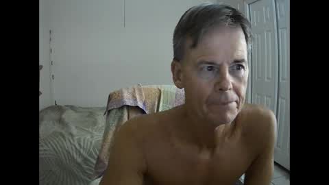 hewes1 online show from September 24, 2025, 10:07 am