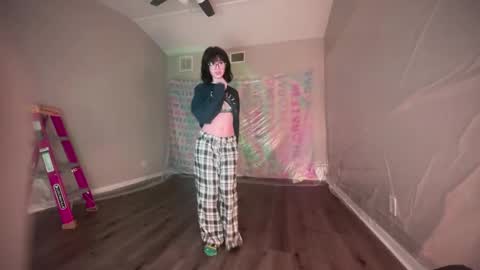 salem online show from December 3, 2024, 6:37 am