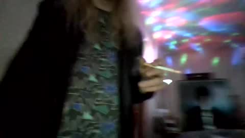 hey_mikky online show from March 10, 2025, 11:42 am