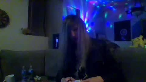 hey_mikky online show from October 24, 2025, 2:08 am