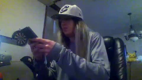 hey_mikky online show from April 21, 2026, 11:18 pm