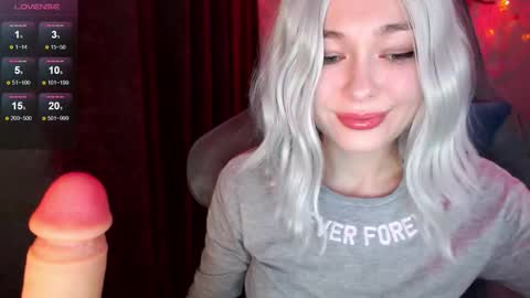  Nora  online show from November 5, 2025, 9:26 pm