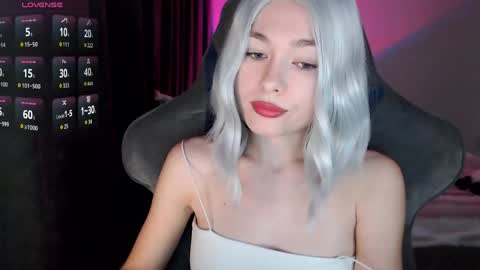  Nora  online show from April 21, 2026, 7:03 am