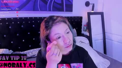 Noraly  online show from May 26, 2026, 3:24 am