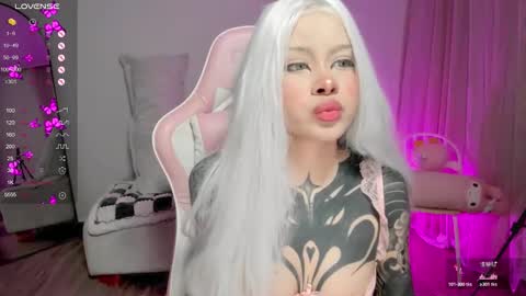 Snapshot of heybambino_ chatting on October 31, 2025, 2:45 am Bambi.....Help me get 100 likes in the satisfaction bar. online show from October 31, 2025, 2:45 am