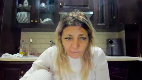 Heyheygrey online show from January 25, 2025, 2:15 am