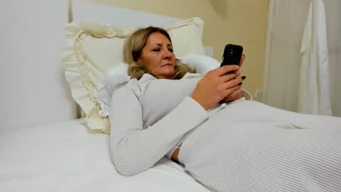 Heyheygrey online show from February 7, 2025, 11:03 pm