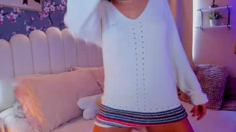 Martina Ricci Show schedule Monday to Friday 8am colombia time I work some weekends  online show from April 22, 2026, 3:57 pm