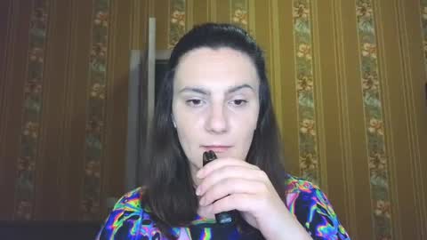 Snapshot of heyy_baddie chatting on June 6, 2026, 3:55 am Heyy baddie online show from June 6, 2026, 3:55 am