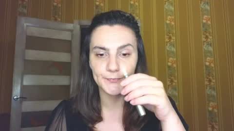 Snapshot of heyy_baddie chatting on June 25, 2026, 5:12 am Heyy baddie online show from June 25, 2026, 5:12 am