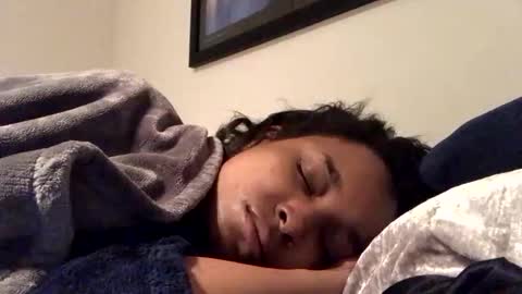 Snapshot of heyyou301990 chatting on November 2, 2025, 7:22 am heyyou301990 online show from November 2, 2025, 7:22 am