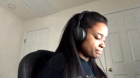 Snapshot of heyyou301990 chatting on November 20, 2025, 8:19 pm heyyou301990 online show from November 20, 2025, 8:19 pm