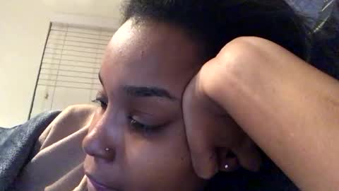 Snapshot of heyyou301990 chatting on January 15, 2026, 11:52 pm heyyou301990 online show from January 15, 2026, 11:52 pm