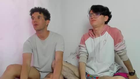 Harry Gaylord Hilltop  INDEPENDENT MODEL online show from September 26, 2025, 7:29 pm