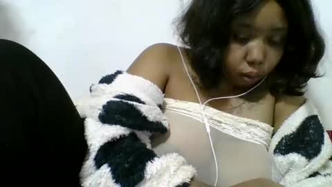 hheritinaa online show from September 23, 2025, 6:16 am