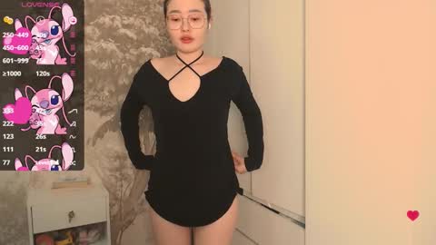 Hiaru online show from September 18, 2025, 5:31 am