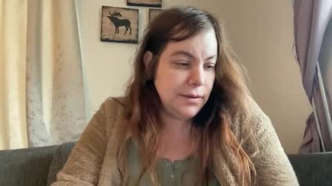 hichemlacoste333 online show from September 9, 2025, 8:58 am