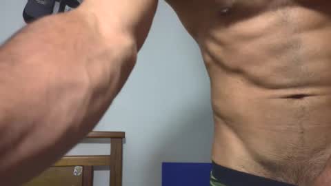 hideonbush online show from November 12, 2025, 2:12 am