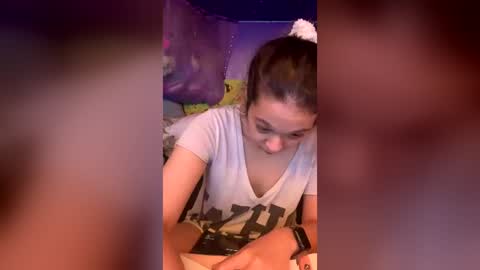 Snapshot of highnesscanna chatting on June 17, 2026, 4:48 am HiGHNESS CANNA online show from June 17, 2026, 4:48 am