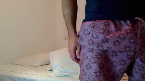 highnightz online show from September 21, 2025, 9:38 pm