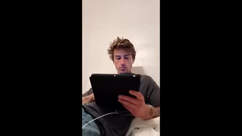 Drake online show from March 7, 2026, 5:37 am