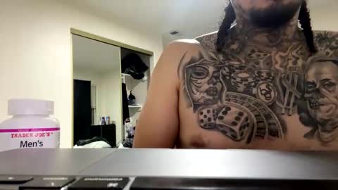 hihello300 online show from October 6, 2025, 4:10 am