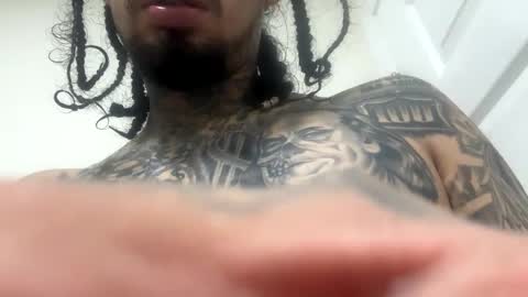 hihello7777 online show from September 16, 2025, 2:07 pm