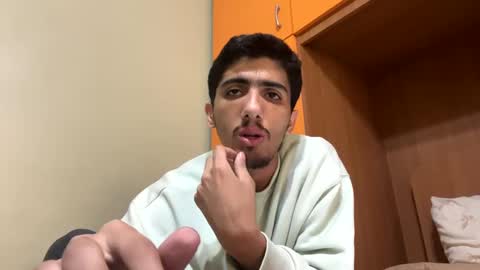 Snapshot of hihi9697 chatting on January 1, 2025, 10:21 am hihi9697 online show from January 1, 2025, 10:21 am