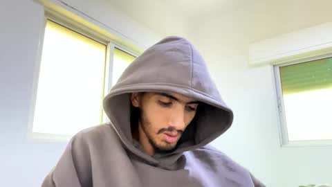 Snapshot of hihi9697 chatting on November 16, 2025, 5:35 am hihi9697 online show from November 16, 2025, 5:35 am