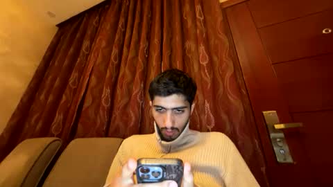 Snapshot of hihi9697 chatting on February 14, 2026, 10:34 am hihi9697 online show from February 14, 2026, 10:34 am