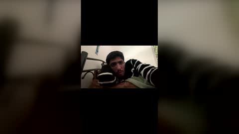 Snapshot of hihi9697 chatting on February 18, 2026, 11:06 am hihi9697 online show from February 18, 2026, 11:06 am