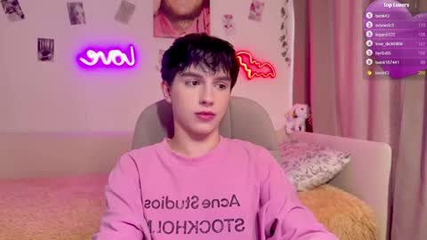 twinkvadusha online show from April 20, 2026, 11:02 am