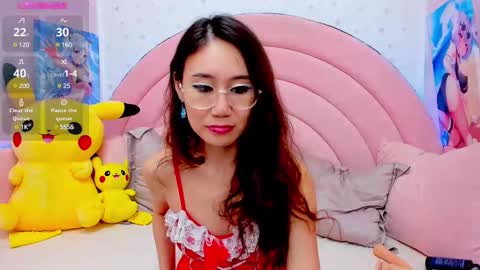 Hikori online show from February 28, 2025, 1:47 am